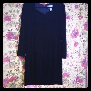 Jessica Howard Black Velvet Dress